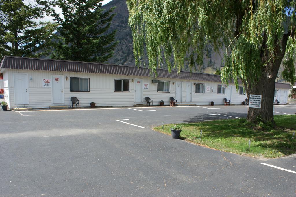 Elks Motel Keremeos Eksteriør billede